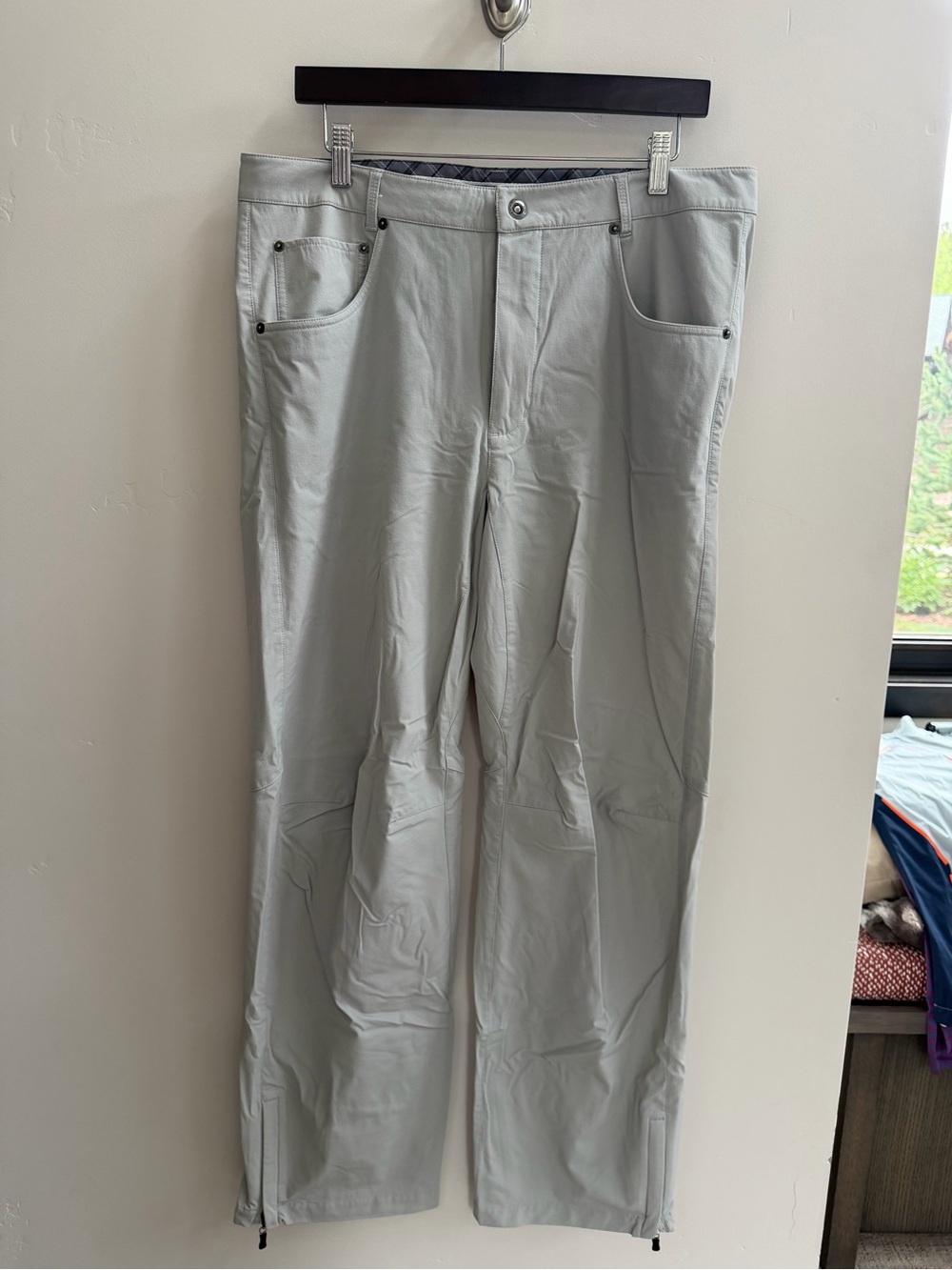 QED London Light Gray Men's Golf Pants